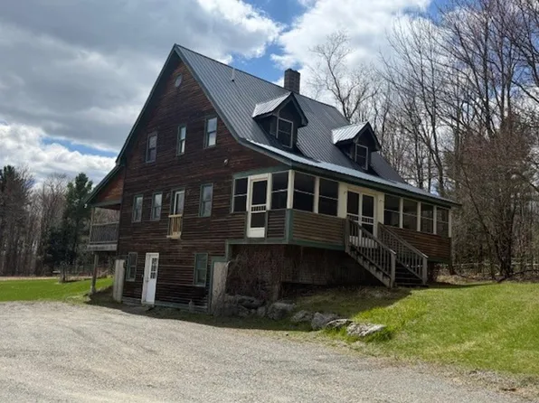 2334 Pumpkin Village Road, Fairfield, VT 05455