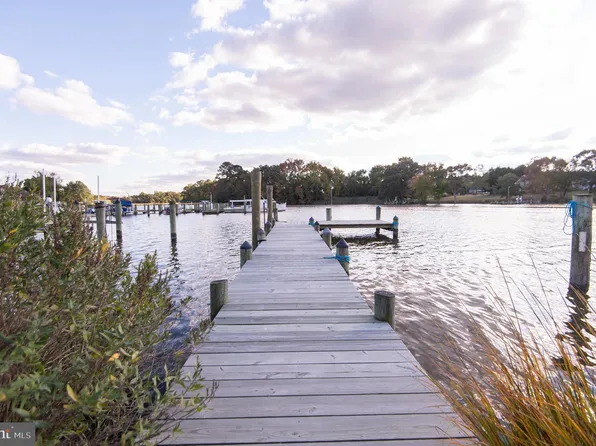 110 2nd St, Secretary, MD 21664