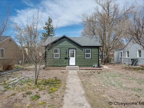 304 E 4th St, Cheyenne, WY 82007