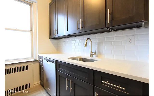 Rented by Douglas Elliman | media 17