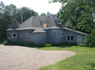 625 Spiritwood Ave, Jamestown, ND 58401