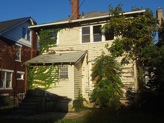 2nd image of 711 Kimball Pl