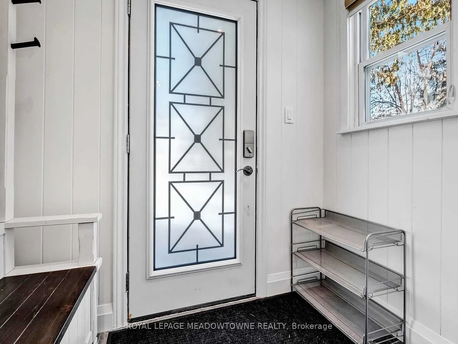 2 bed, $3,000 — Photo 2
