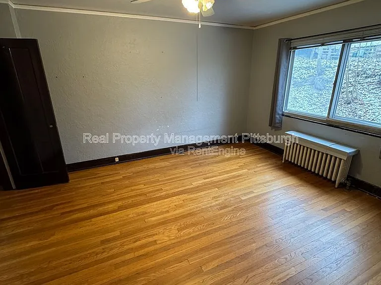 4 Amherst Ave #4 — Photo 7