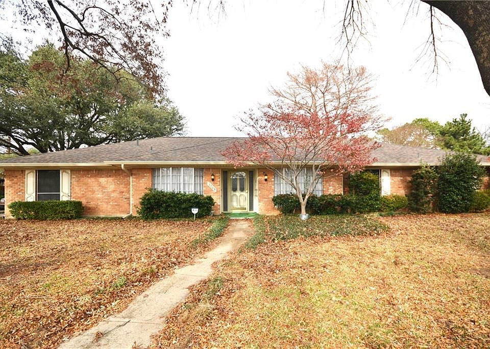 1st image of 1703 Carlton Dr