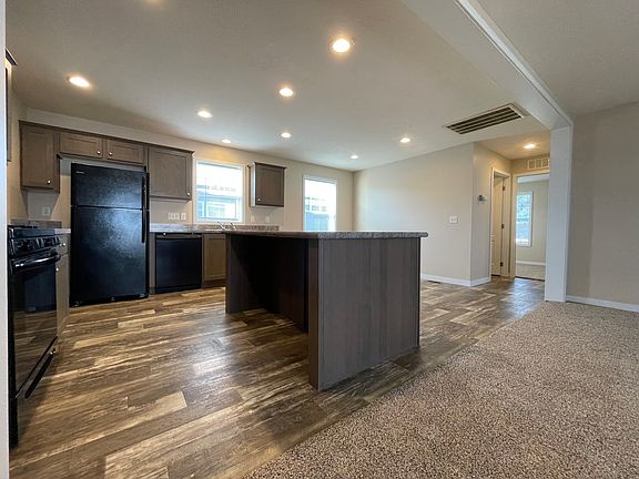 3rd image of 7204 E Grand River Ave #282