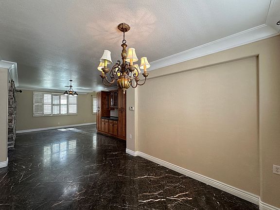 4th image of 9693 Vista Crest Ave
