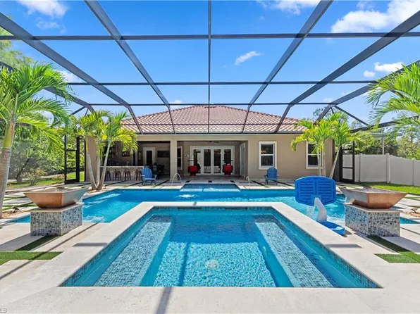 915 16th ST SE, NAPLES, FL 34117