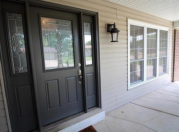 2nd image of 2521 Cripple Creek Dr