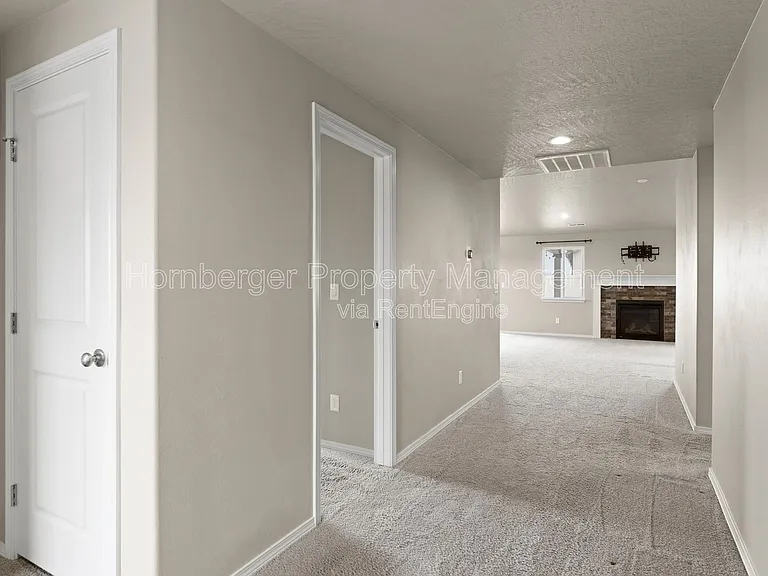 5618 S Sherri Lea Rd — Photo 14