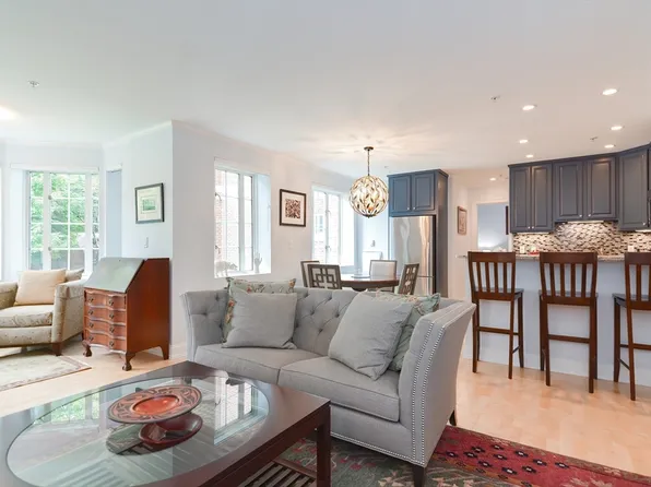 20 Chapel St APT C411, Brookline, MA 02446