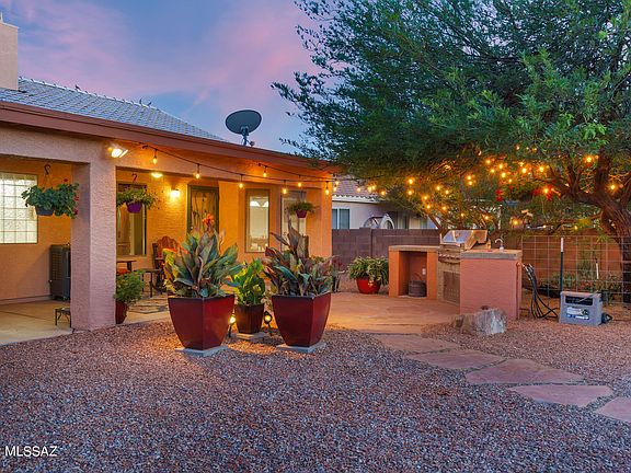 2nd image of 7122 W Deserama Dr