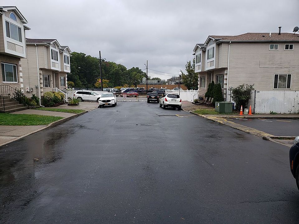 1st image of 89 Lott Ln
