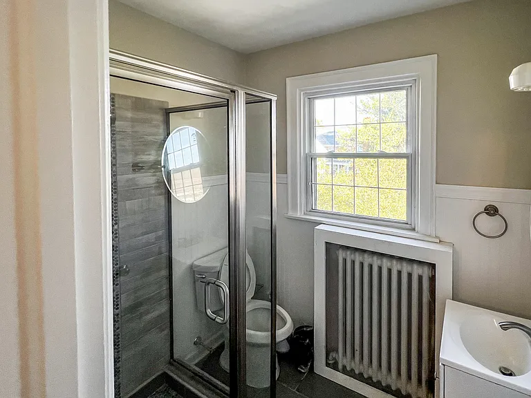 Chamberlayne Ave — Photo 8