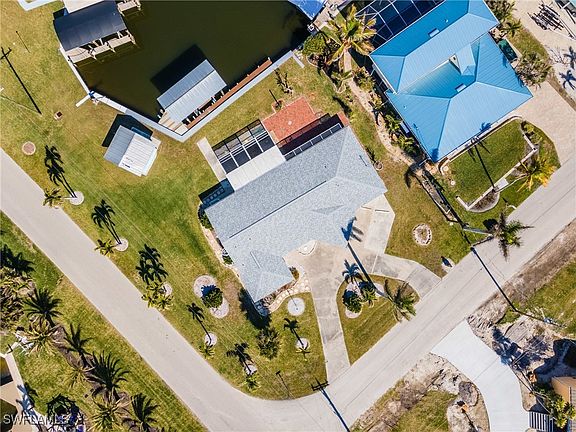 3rd image of 3678 Rita Ln