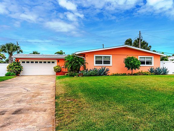 2nd image of 211 Country Club Dr