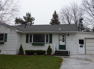 1514 Lincoln Ave, Marquette, MI 49855