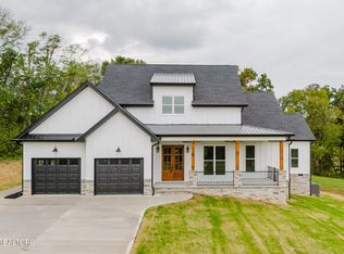 1243 Herbert Dr, Greenback, TN 37742