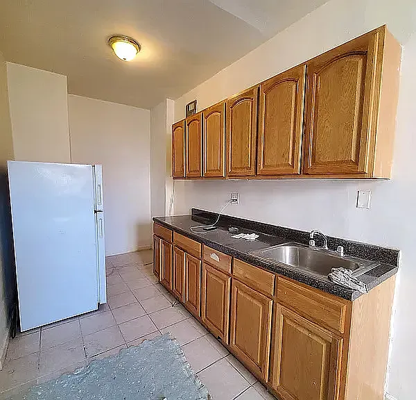 1911 Albemarle Rd #D12 — Photo 9