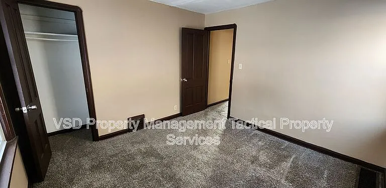 5120 Clement Ave — Photo 8
