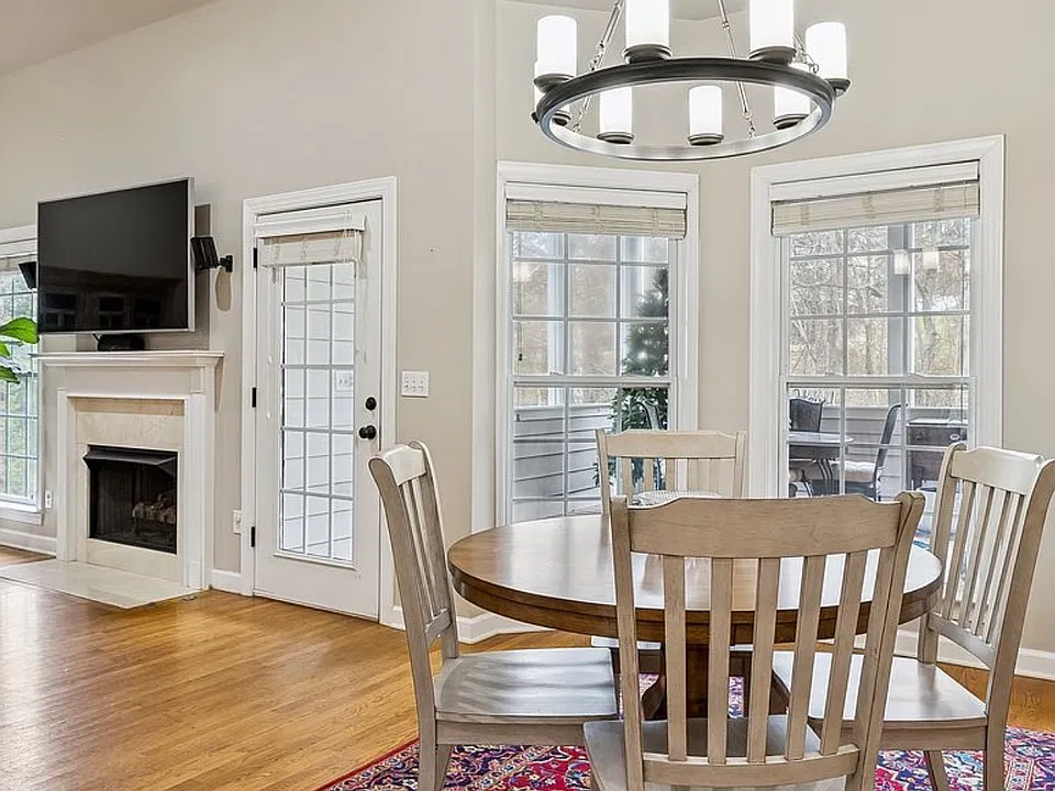 106 Buckhead Ct