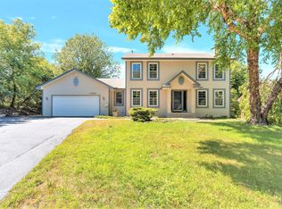 13981 Driftwood Ln, Apple Valley, MN 55124