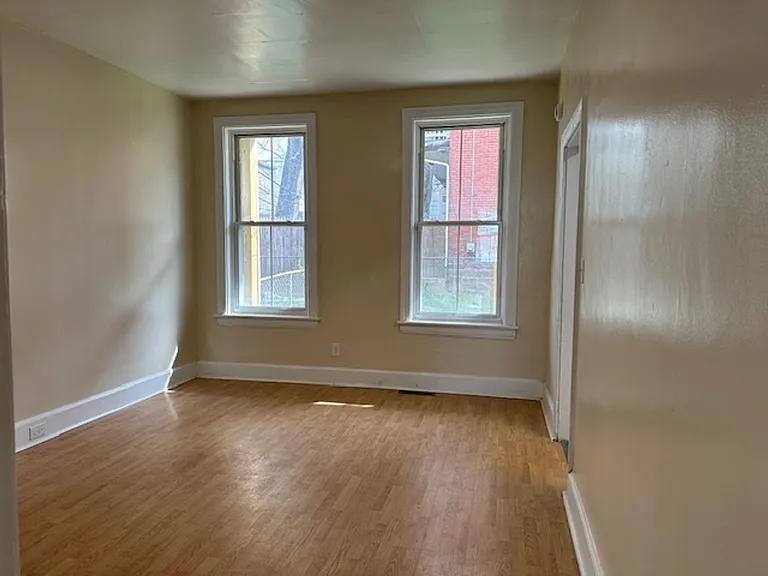 111 N 17th St — Photo 3