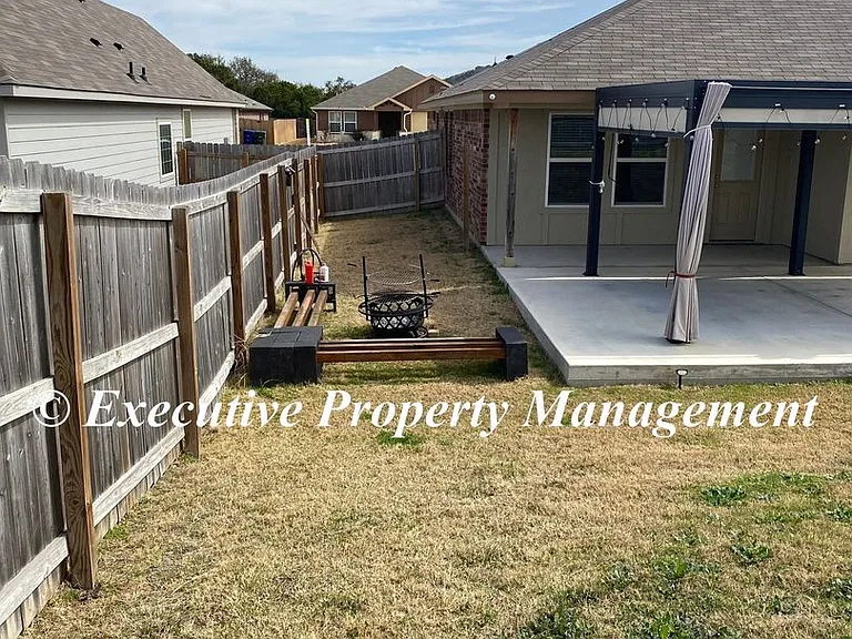1781 Dryden Ave — Photo 25