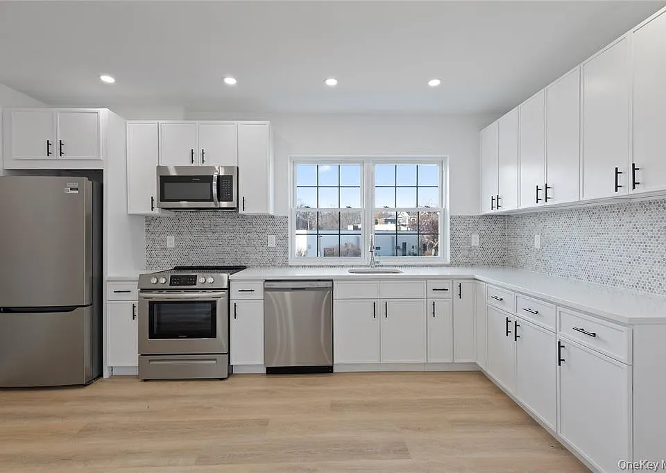 9 Lagrange Ave #2
