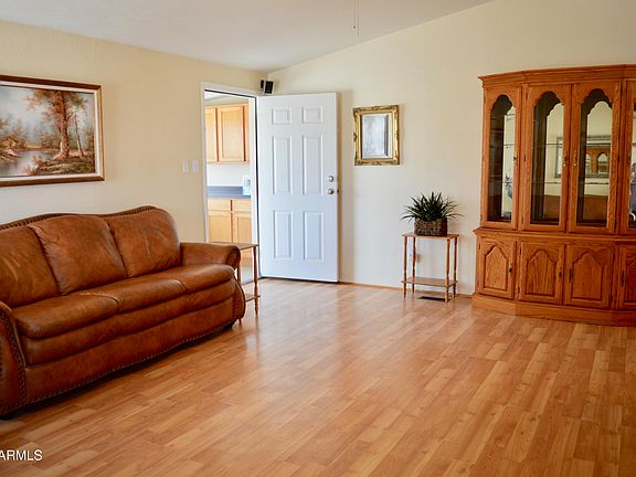 4th image of 450 W Sunwest Drive #273