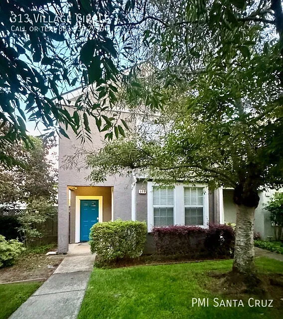 313 Village Cir
