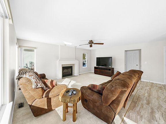 5th image of 5390 Chancery Way