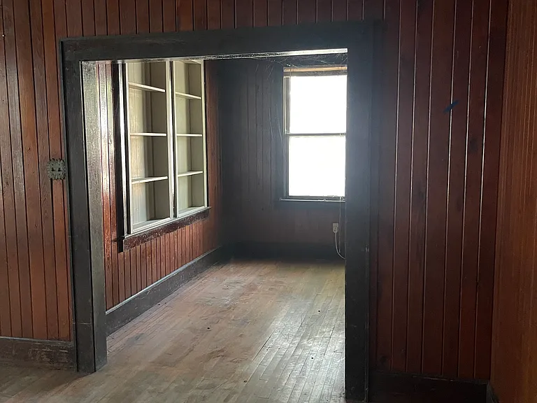 305 J.t. Polk Dr — Photo 27