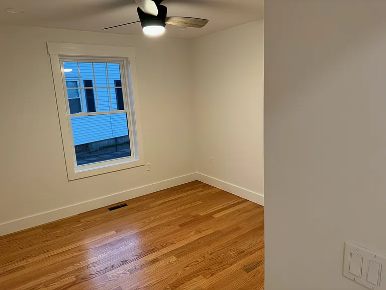 82 Wayside Dr — Photo 9
