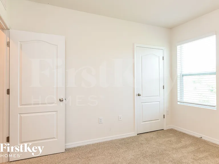 3345 Wellborn Dr — Photo 13