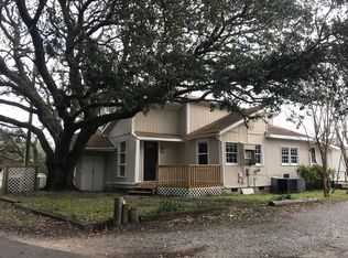 137 Lola Rd, Morehead City, NC 28557