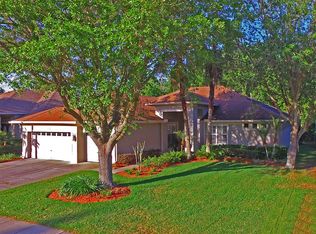 18707 Chaville Rd, Lutz, FL 33558