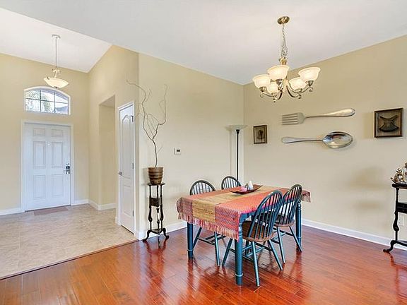3rd image of 2741 Carrickton Cir