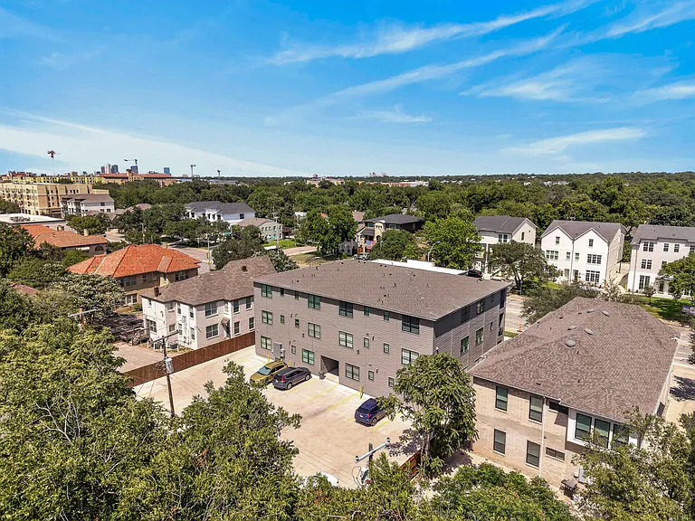3312 S University Dr #12 — Photo 36