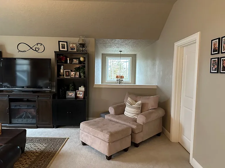 788 Tukwila Dr — Photo 25