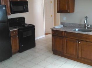 21 Monticello St APT 2, Providence, RI 02904