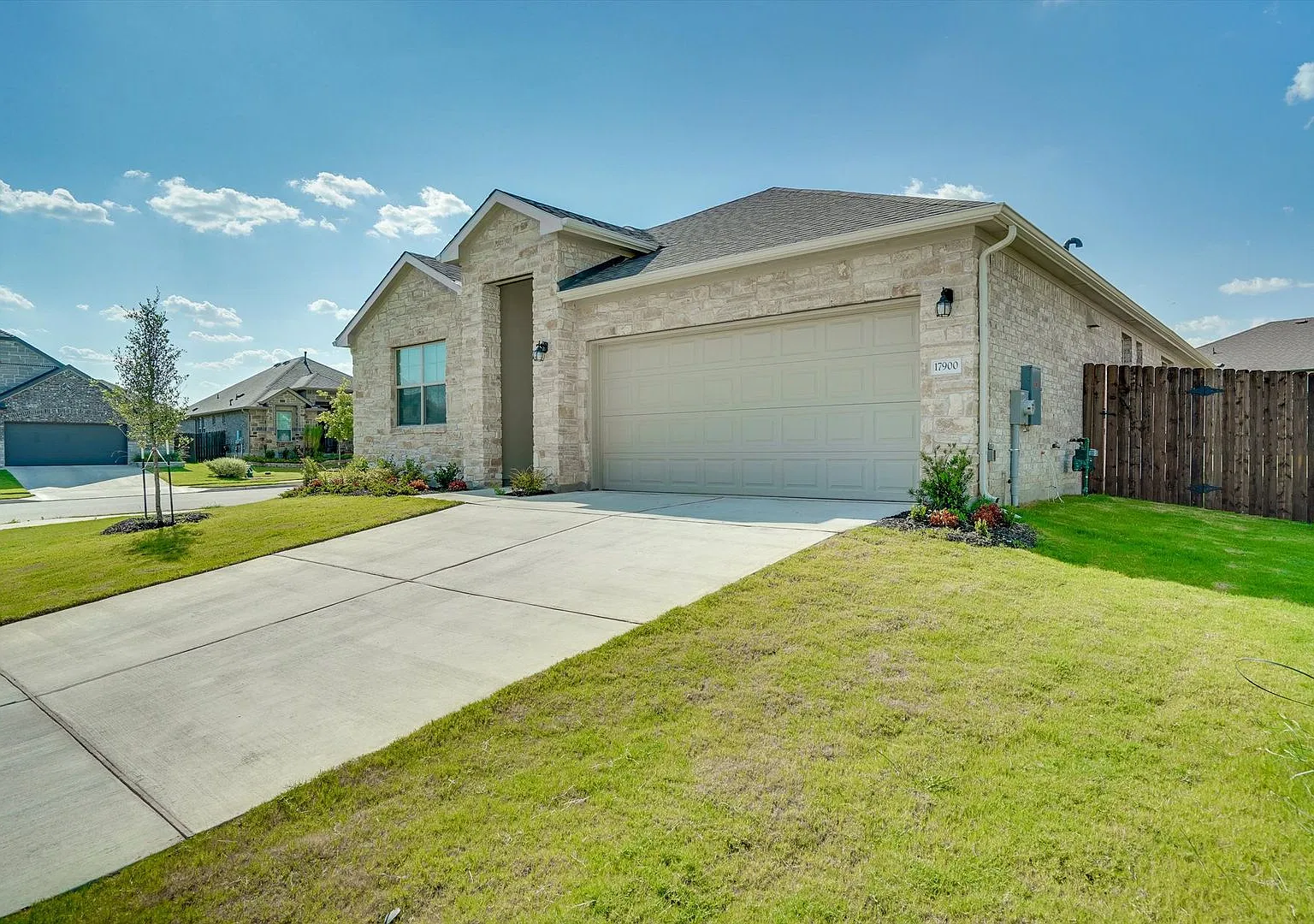 17900 Nepi Dr Pflugerville, TX 78660 — Photo 3