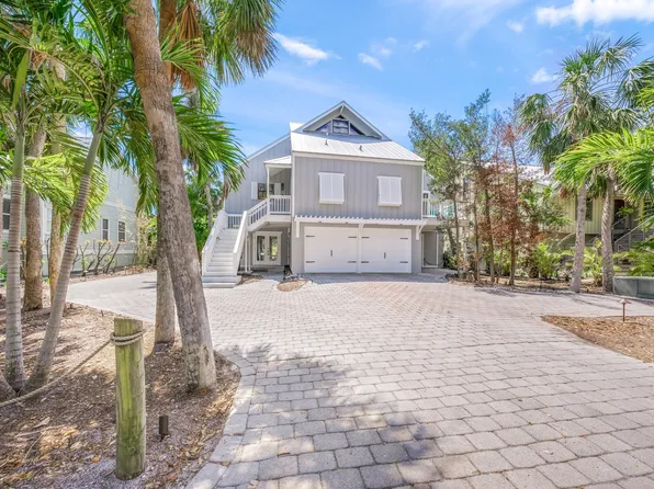 1256 Riegels Landing Dr, Sarasota, FL 34242