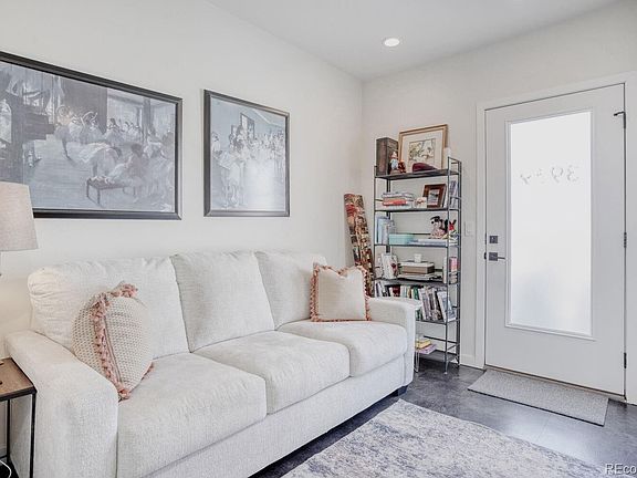 3rd image of 3969 Inca Street