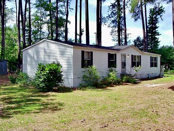 2nd image of 518 Jamestown Road