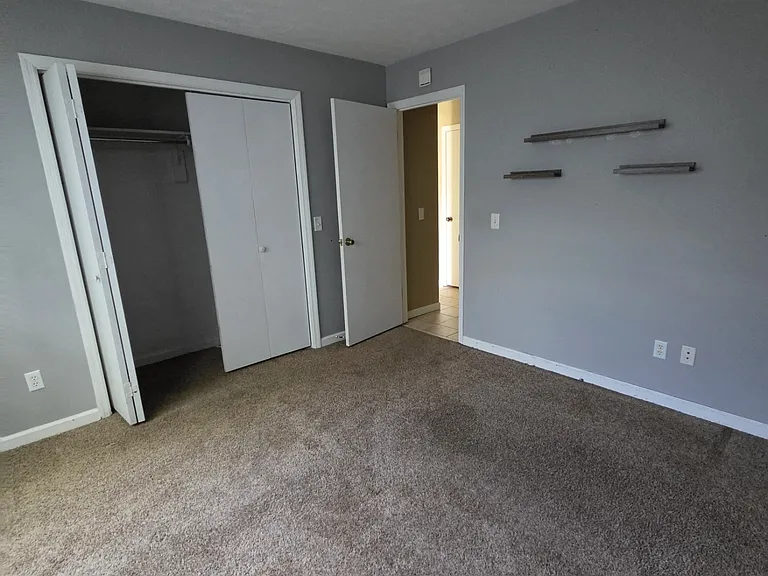 127 Summerfield Dr — Photo 22