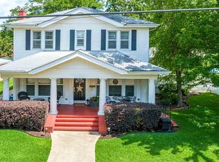 205 E Merritt St, Marshall, TX 75670