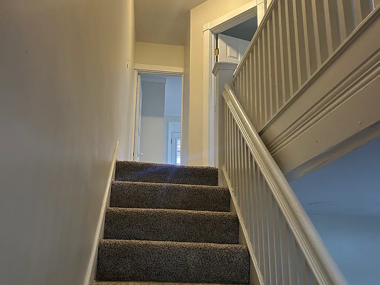 2436 Jefferson St — Photo 11