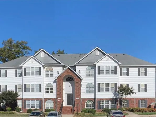 4335 Cedarcroft Ct APT 3C, Greensboro, NC 27409
