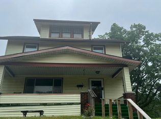 1460 Saint Elmo Ave NE, Canton, OH 44705